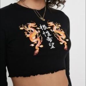 Urban outfitters cropped graphic top in size XS